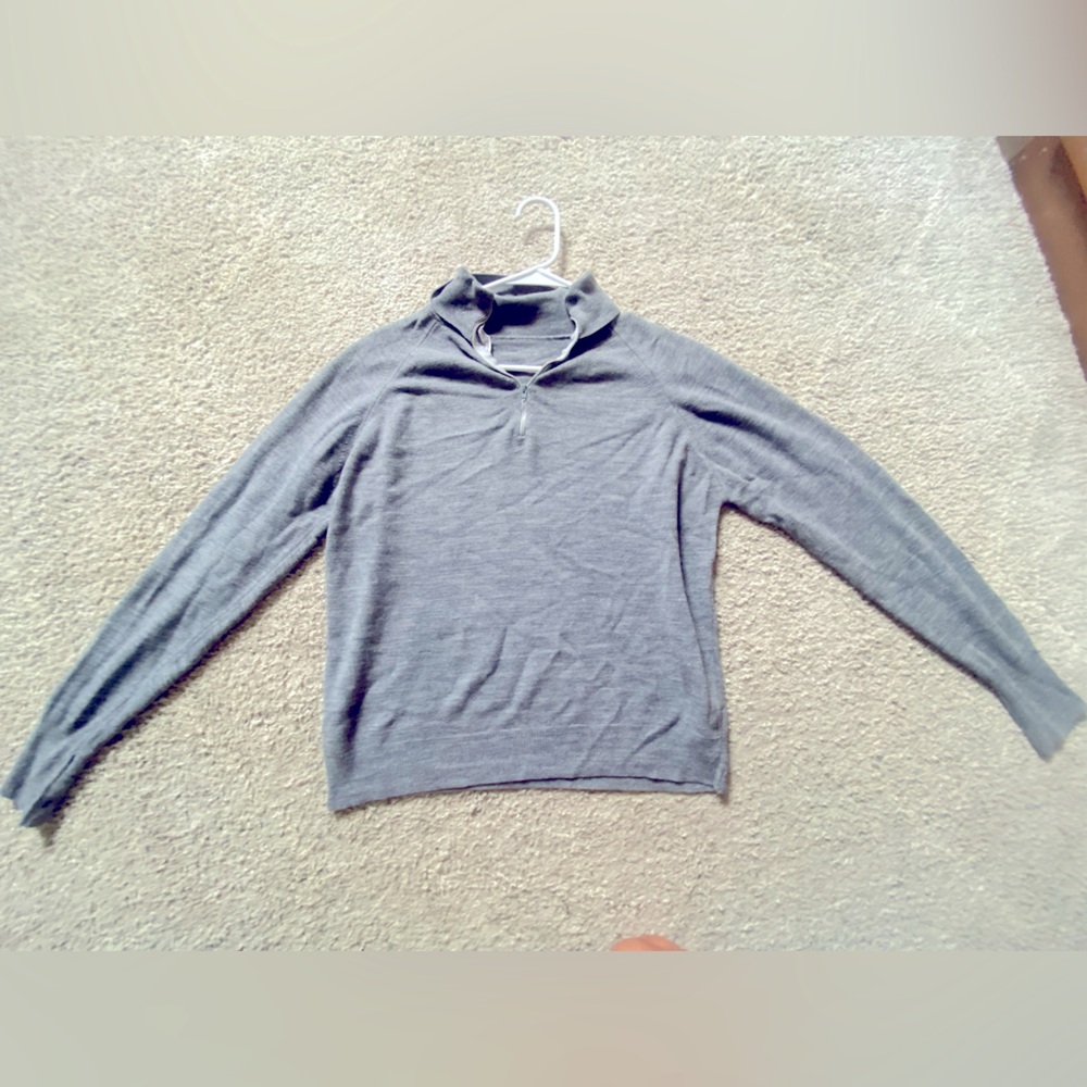 Vintage Donovan Galvani of Dallas Light gray light half zip collared pull over